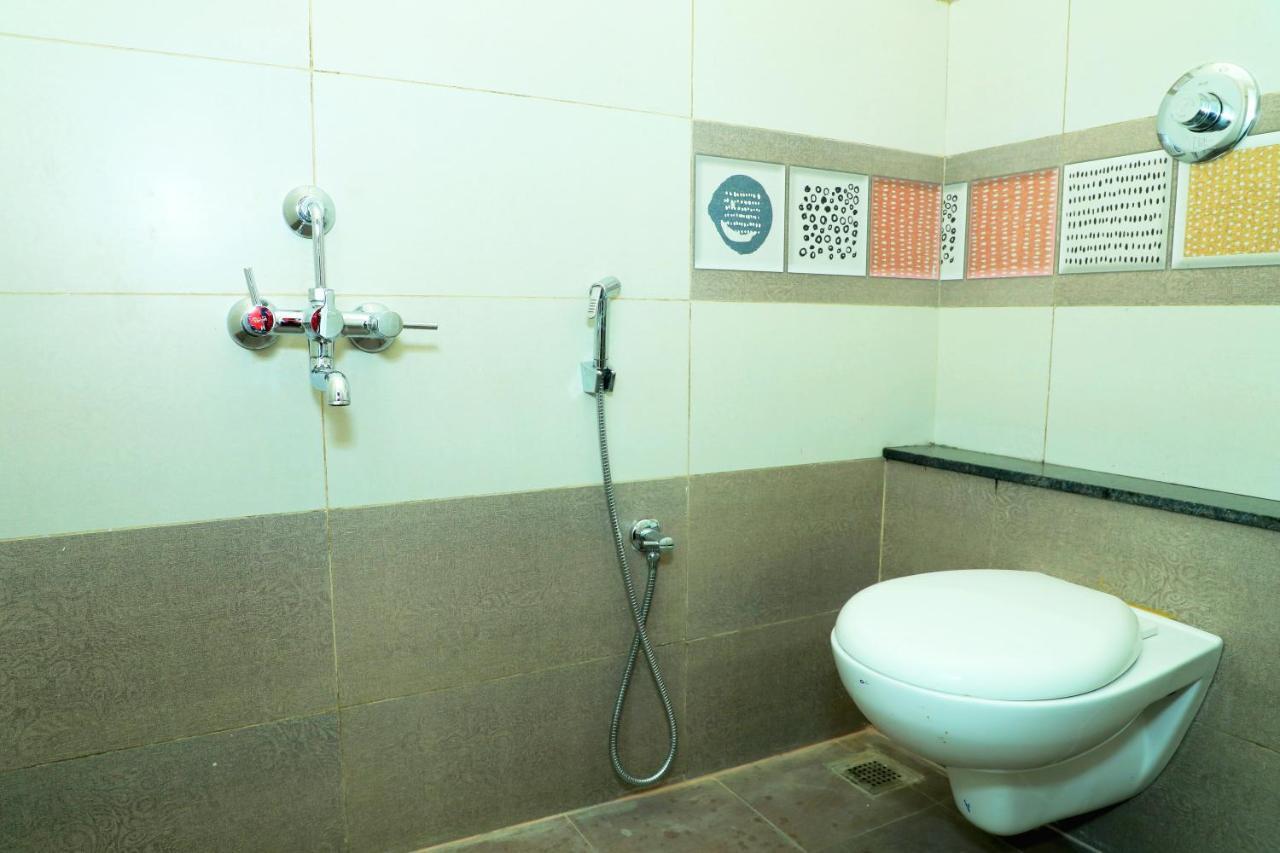 Lia'S Homestay Puduccseri Kültér fotó