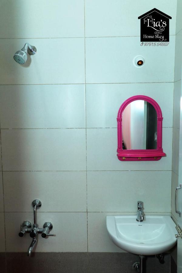 Lia'S Homestay Puduccseri Kültér fotó