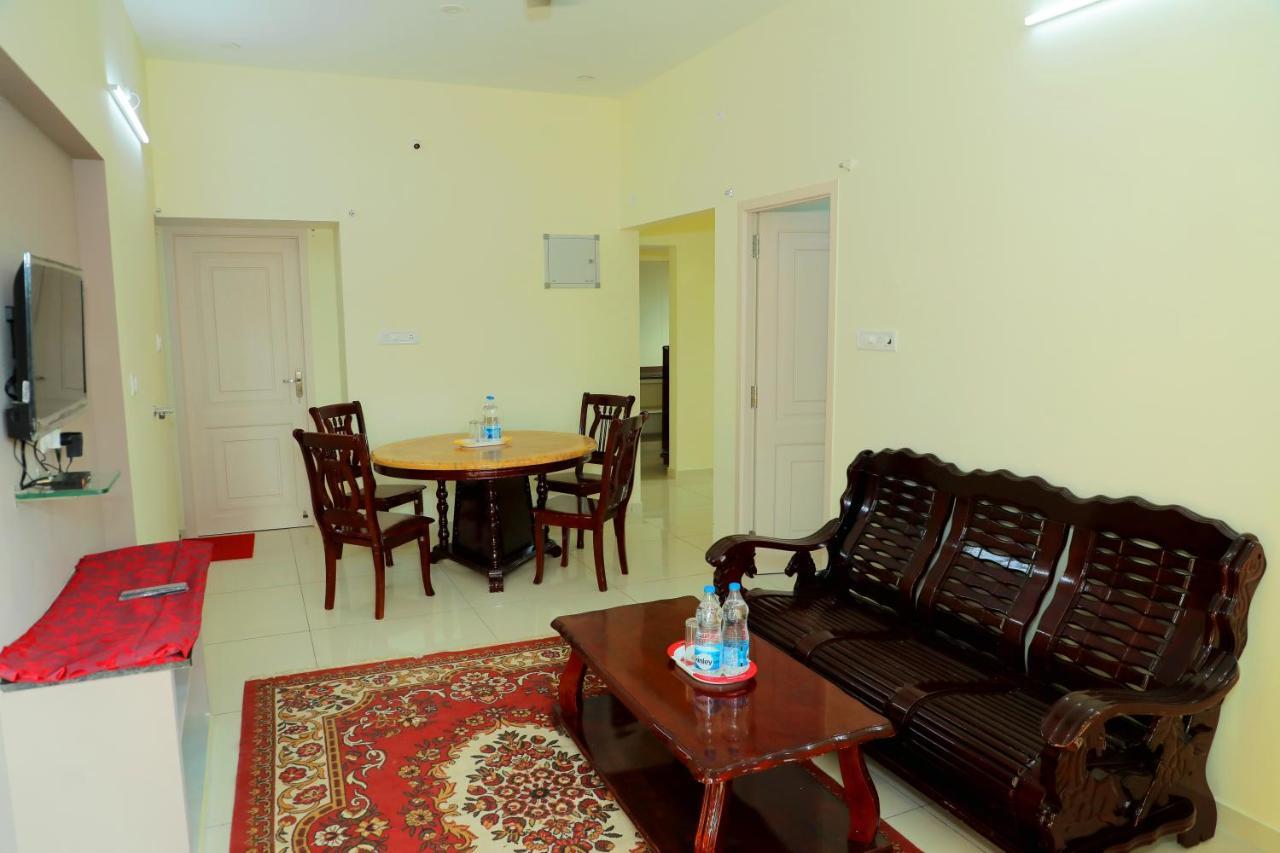 Lia'S Homestay Puduccseri Kültér fotó