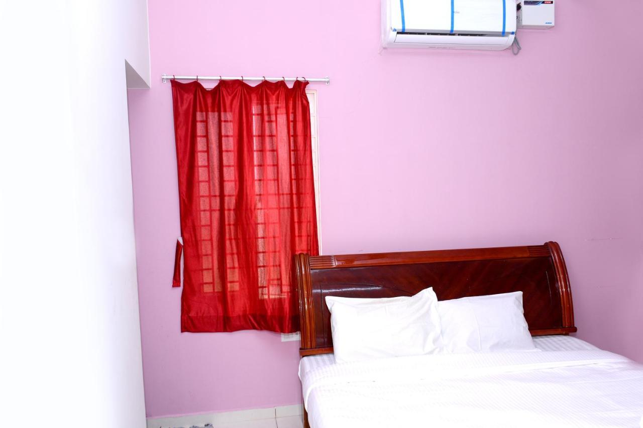 Lia'S Homestay Puduccseri Kültér fotó