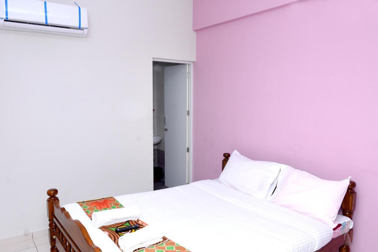 Lia'S Homestay Puduccseri Kültér fotó