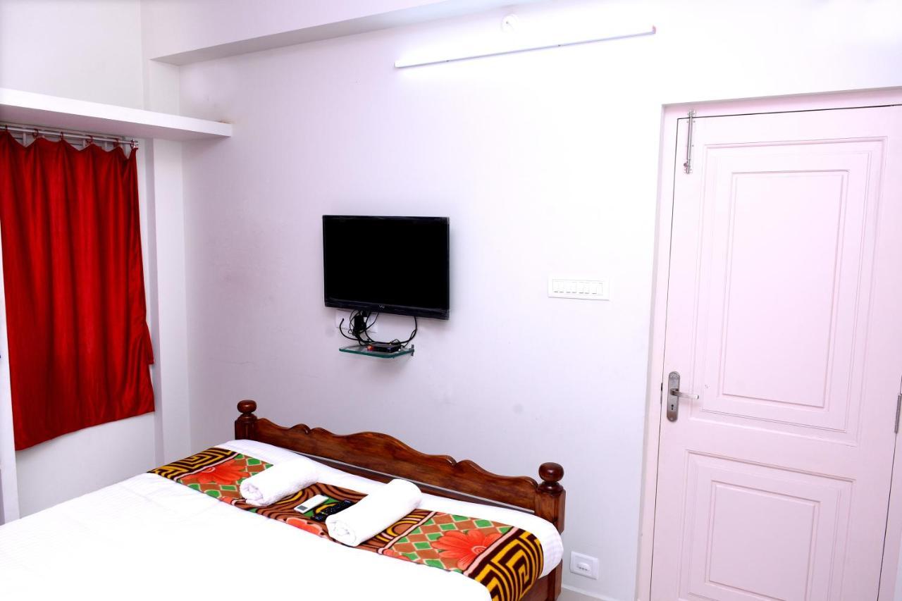 Lia'S Homestay Puduccseri Kültér fotó